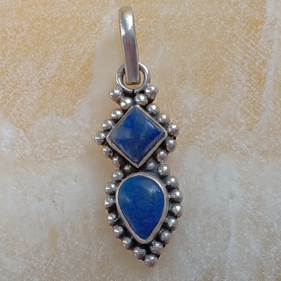 925 Silver Blue Stone Pendant - Picture 3 of 8